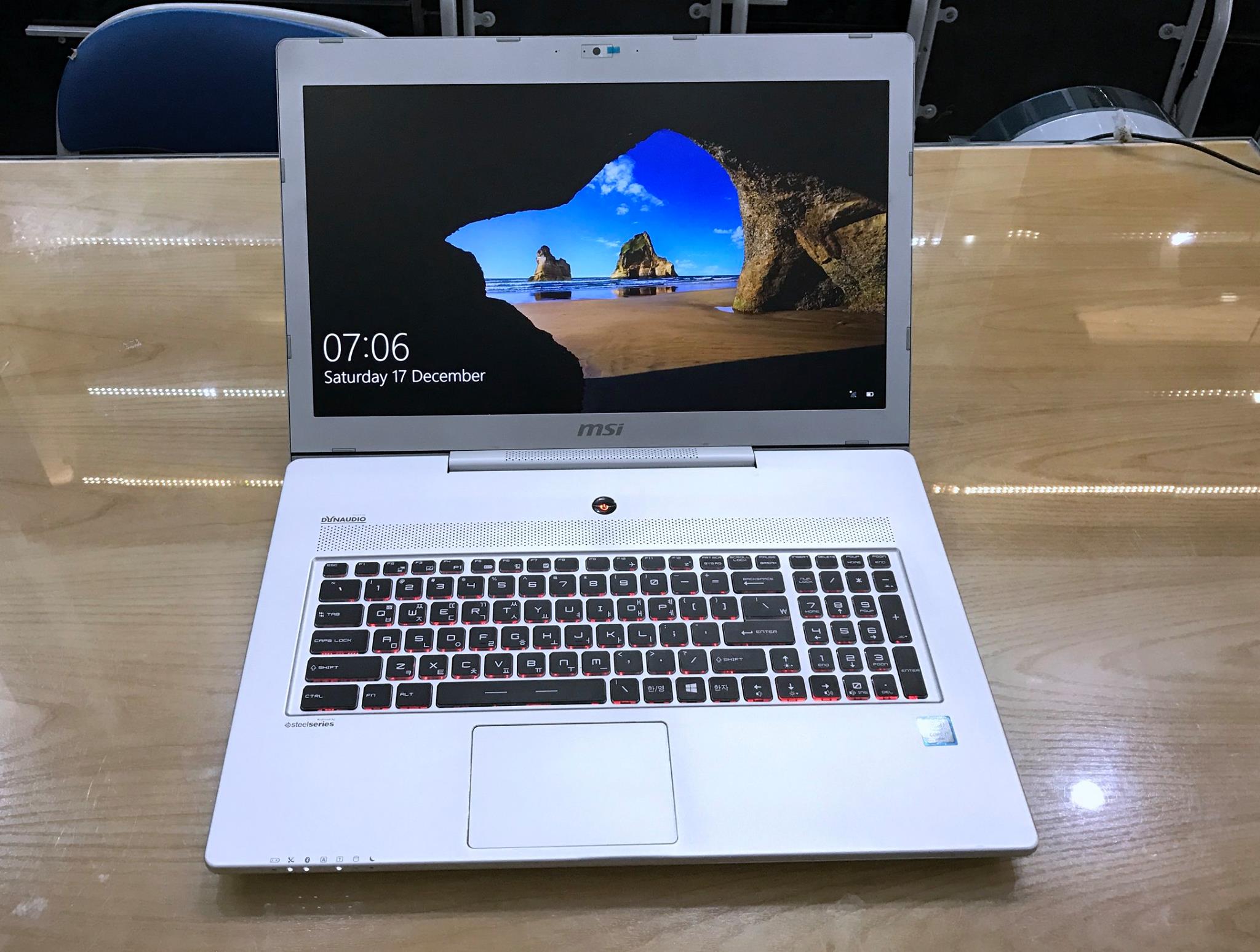 Laptop Gaming MSI GS70 6QE Stealth Pro 026XVN-5.jpg